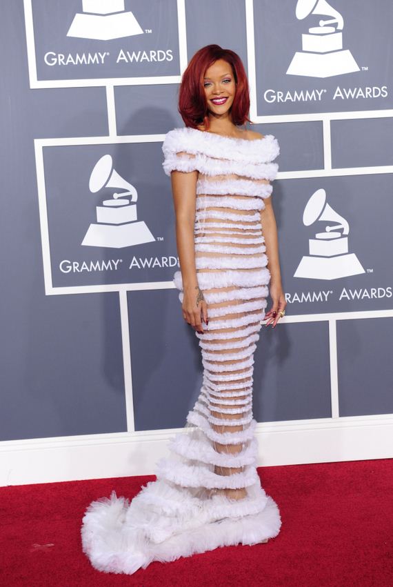 Top-10-revealing-dresses-wouldnt-cut-Grammys 2013